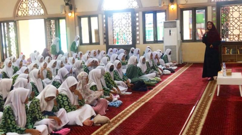 Siswa-siswi SMA Muhammadiyah 1 Sragen mengadakan Projetc Penguatan Profil Pelajar Pancasila (P5)